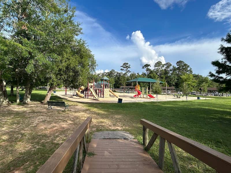 Carpenter's Park - Image 2
