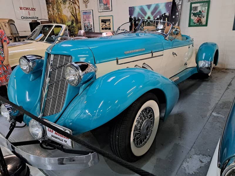 City Garage Car Museum - Image 1