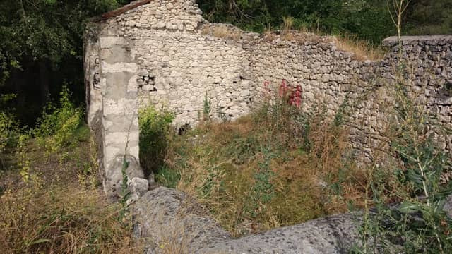 Antiguos Lavaderos - Image 2