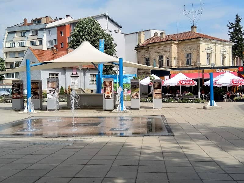 Kiatso Square - Image 1
