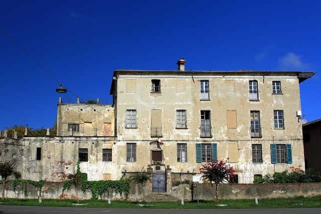Castello Bulgaro. - Image 1