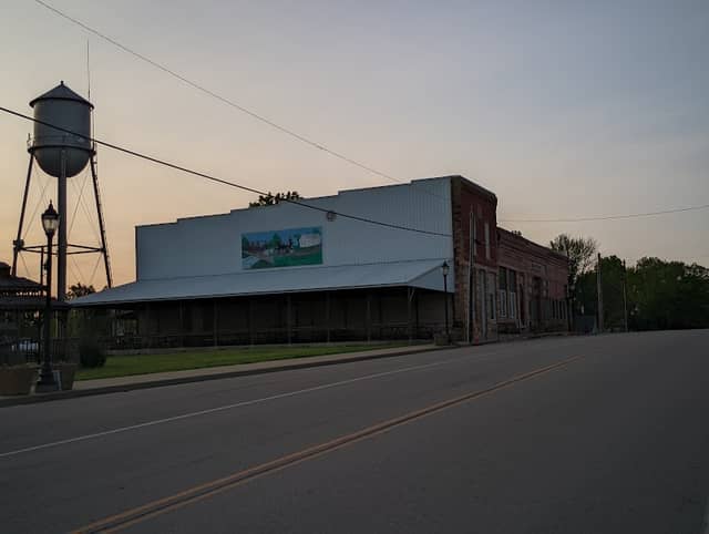 Urich City Park - Image 1