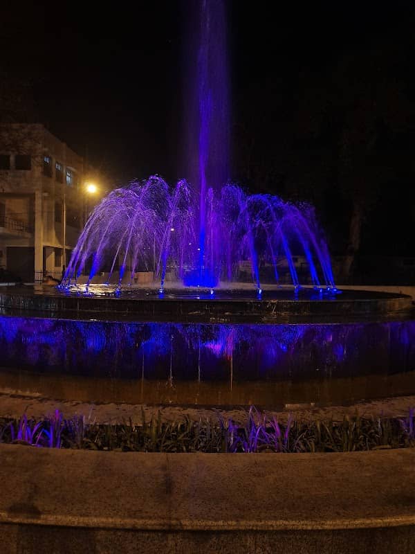 Fountain - Image 1