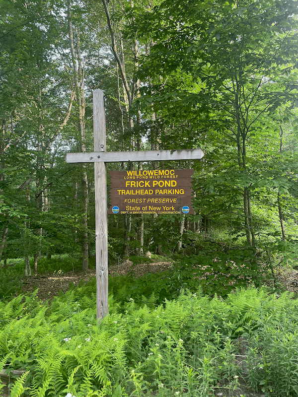 Frick Pond Trailhead Parking - Image 1