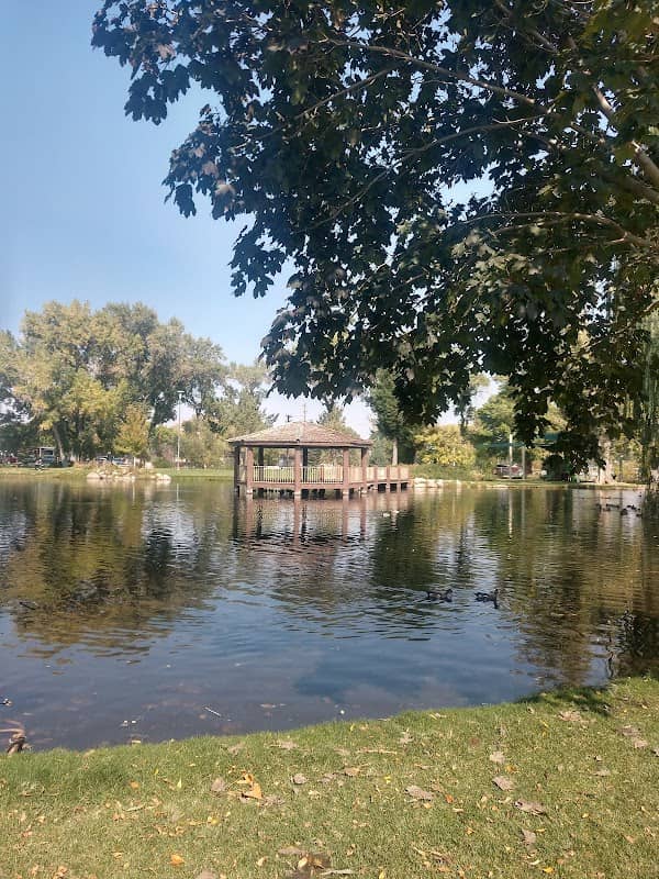 Bishop City Park - Image 1