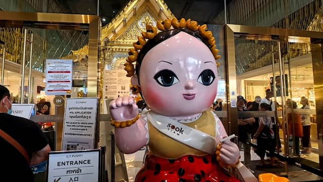 Hop On Hop Off STOP No.14 - ICONSIAM (Sightseeing tour by Elephant Bus Tours) - Image 2
