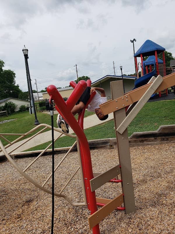 Orchard Hill Park - Image 2