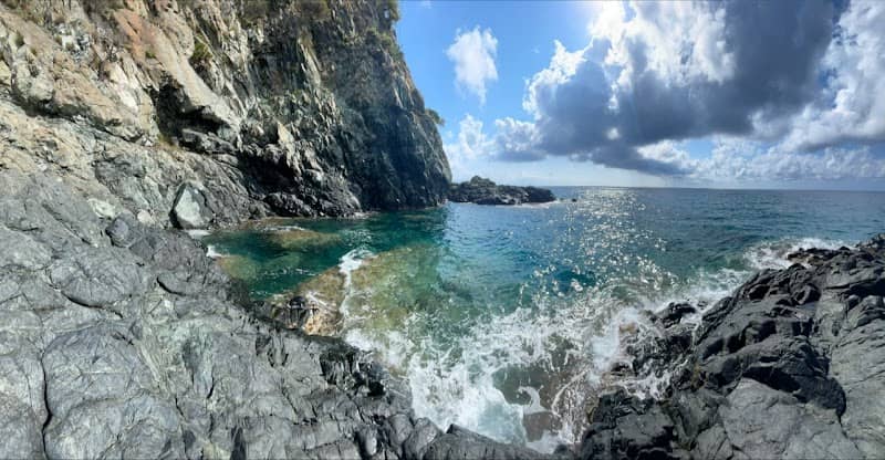 Cu de Donne, Cala rocciosa. - Image 1