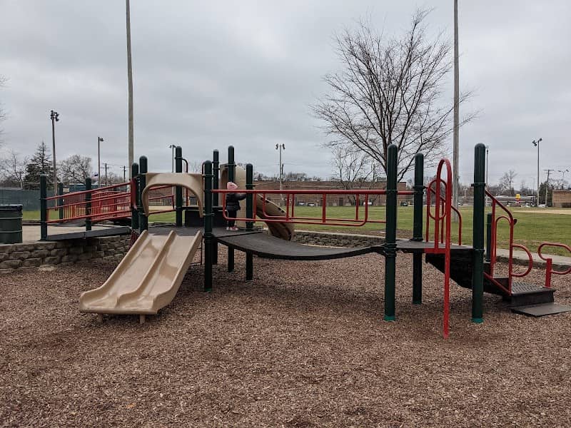 Lions Park - Image 1