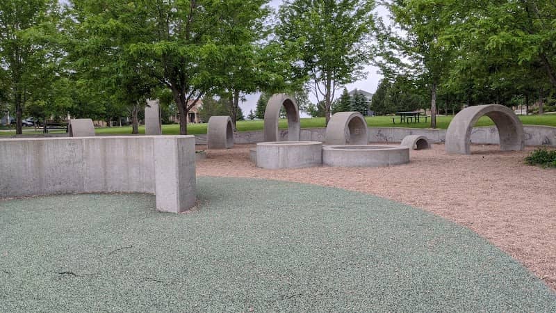 Tunnels Park - Image 1
