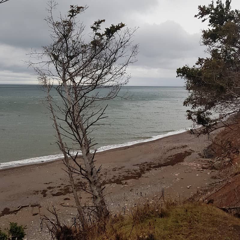 Le Chemin du Buttereau Trailhead - Image 1