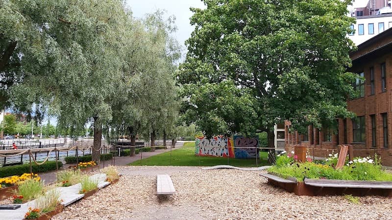 Pilparken - Image 1