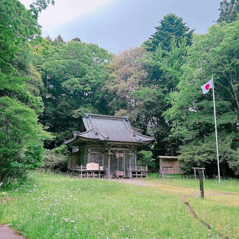 Honmaru Park - Image 1