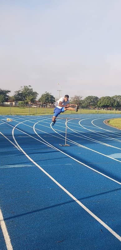 Pista Internacional de Atletismo Prof.Ervê Demétrio Calhão da Silva - Image 1