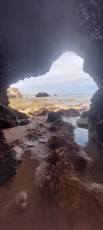 Praia dos Abracinhos - Image 2