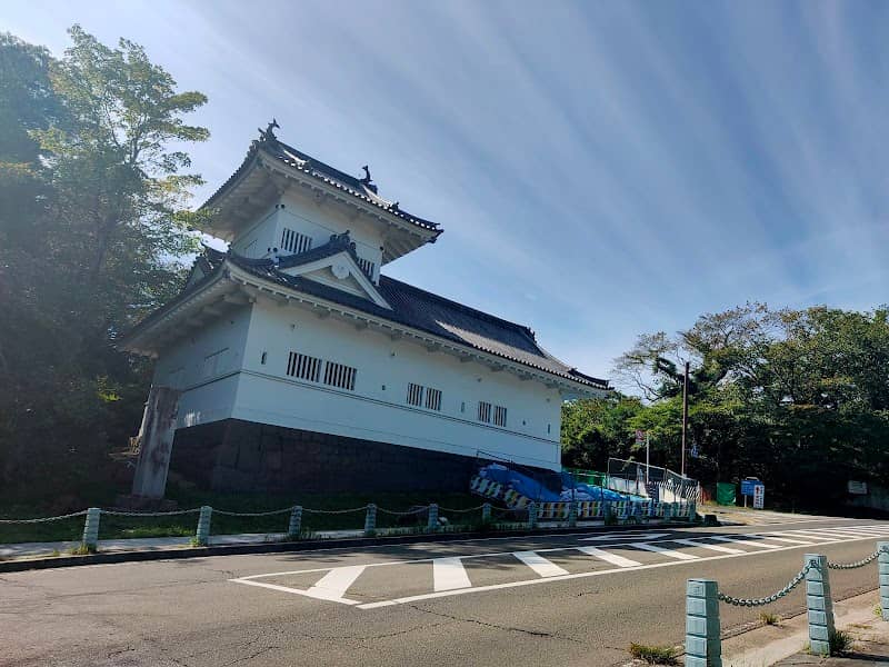 Sendai Castle Honmaru Ruins - Image 2