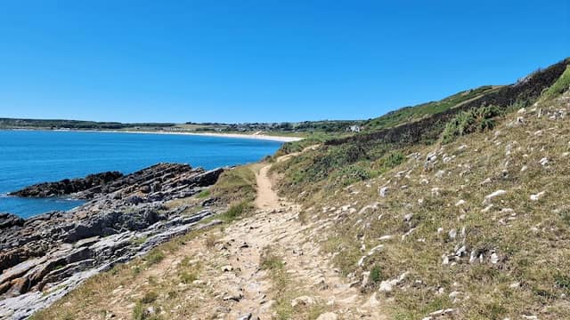 Oxwich coastal path - Image 1