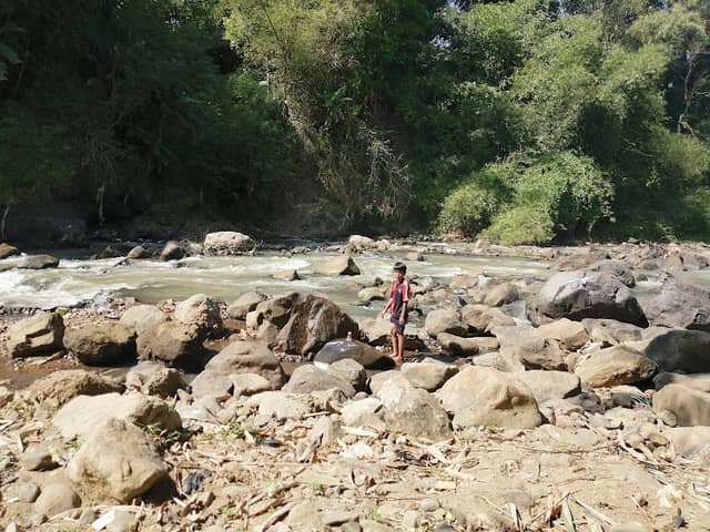 Sungai Cipeles Leuwi Asep Ketib Belakang Perum - Image 2