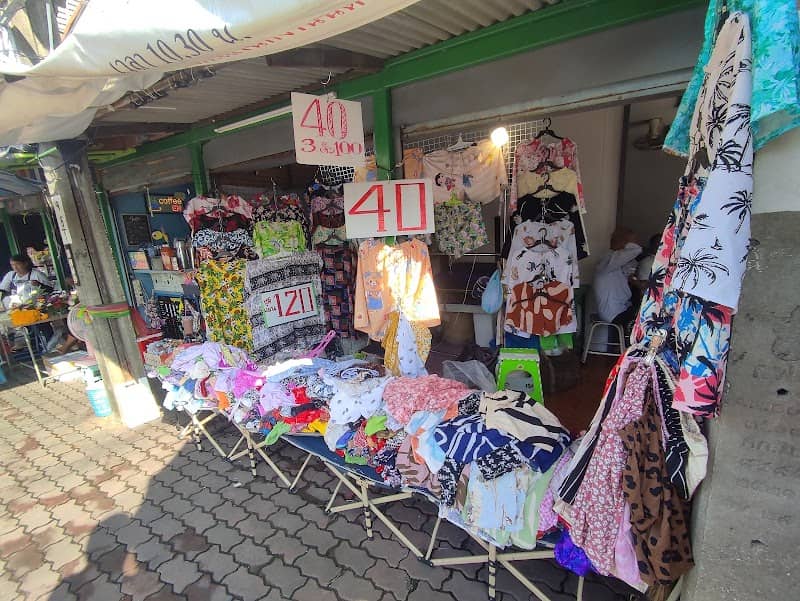 Amornpan 9 Morning Market - Image 1