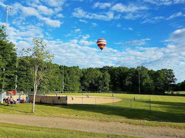 Havre's Woods Park - Image 1
