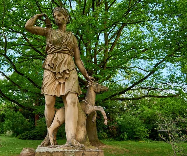 Diana (Skulptur) im Schlosspark - Image 2