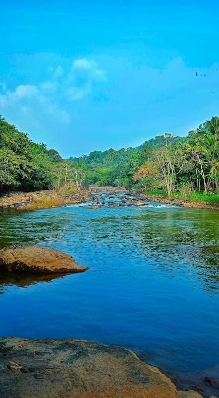 Melekadavu - Image 1