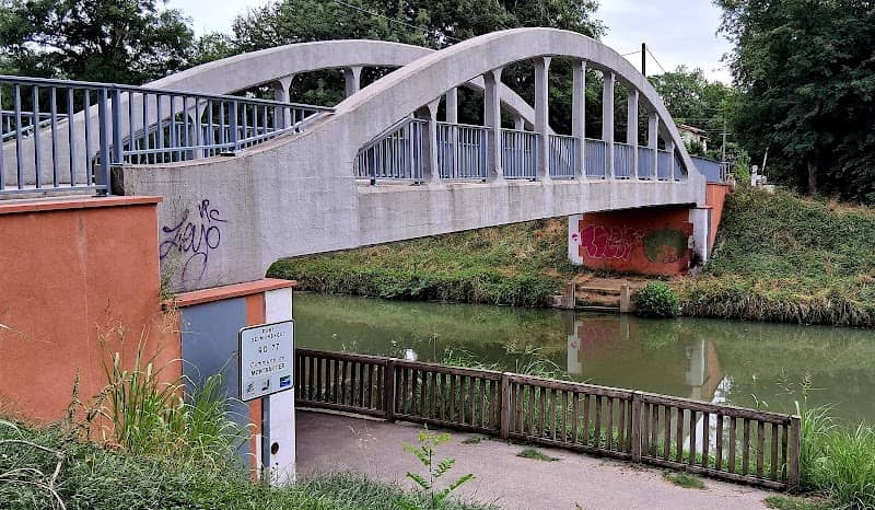 Pont sur canal - Image 1