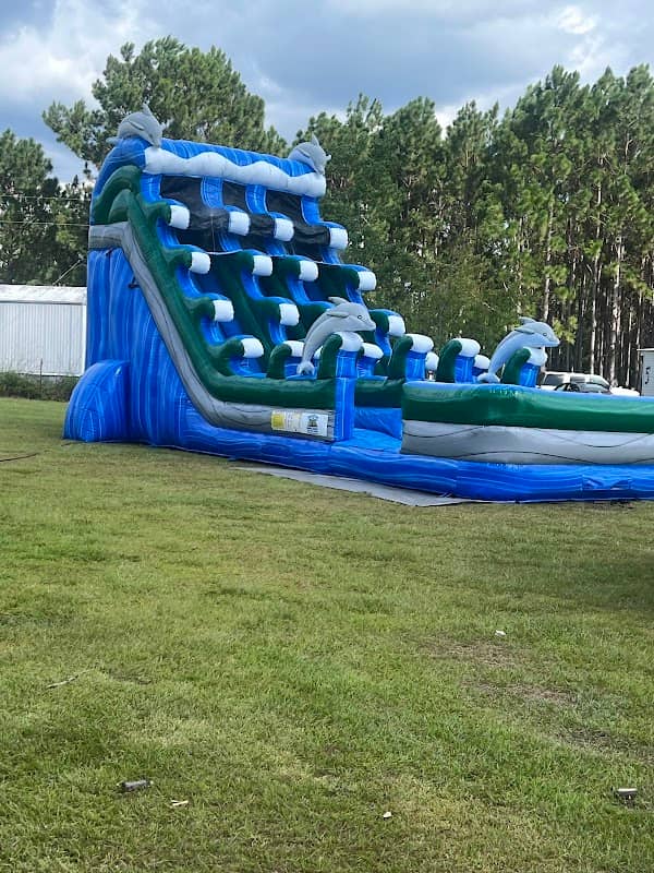 Awesome Bounce Houses - Image 1