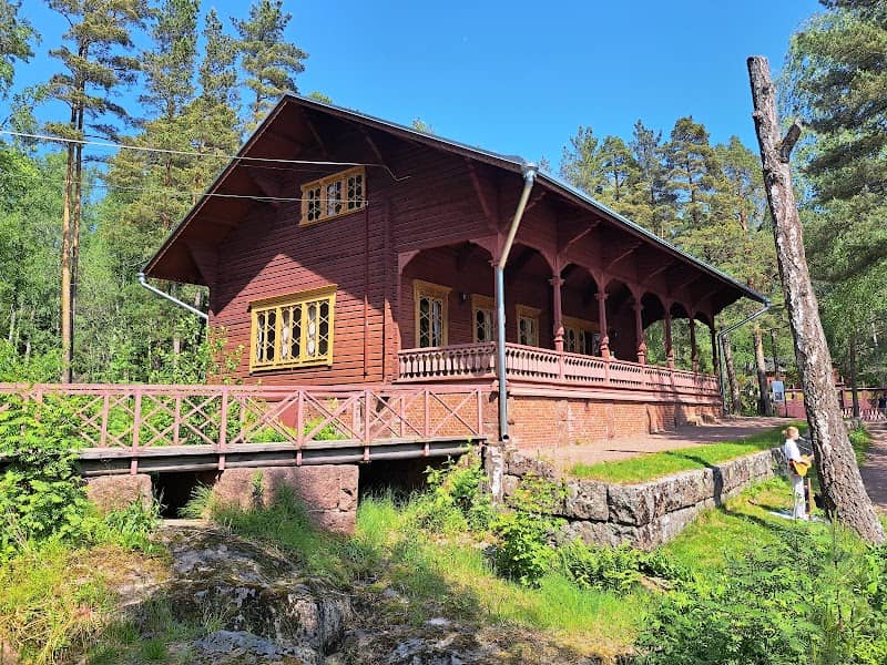 Langinkoski Imperial Fishing Lodge - Image 1