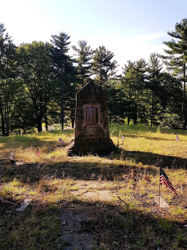 Memorial Hill - Image 1