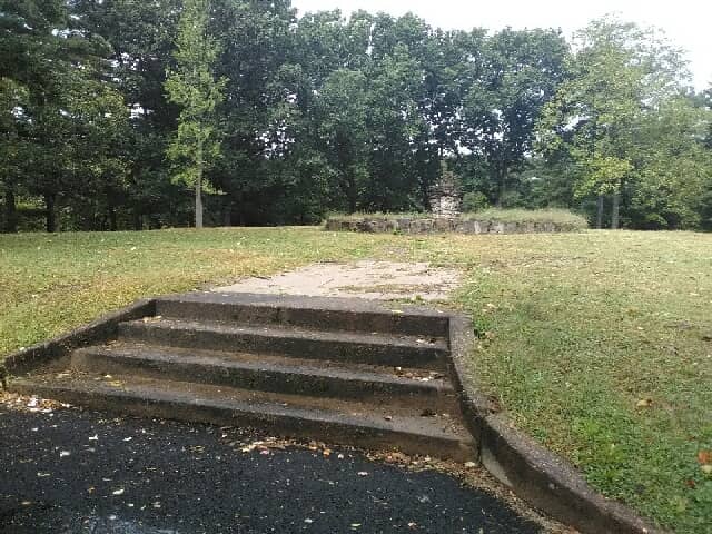 Memorial Hill - Image 2