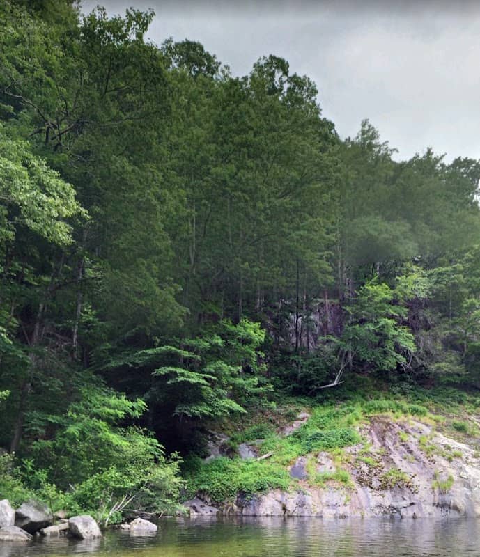 White Rock Trailhead - Image 1