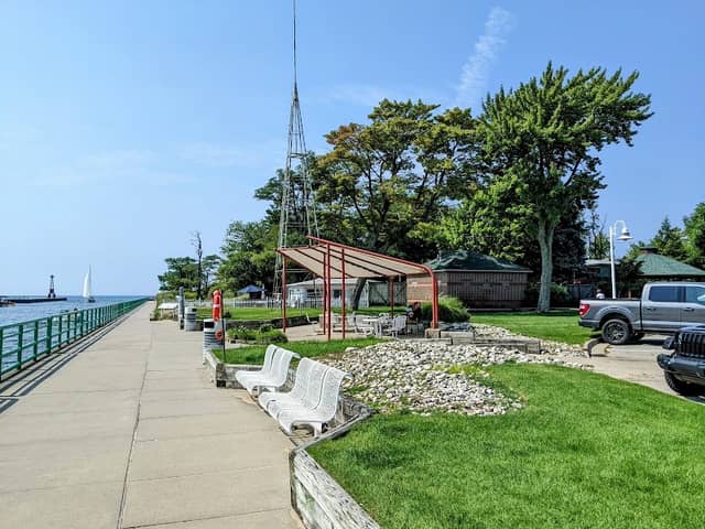 Channel Lane Park - Image 3