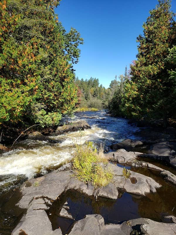 Mex-i-mine Falls - Image 2