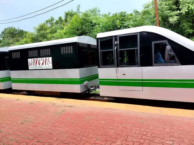 Toy train - Image 2