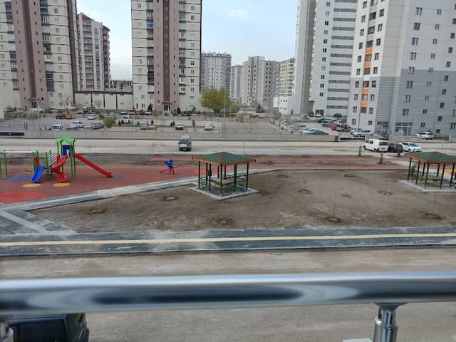 Alsancak Park - Image 2