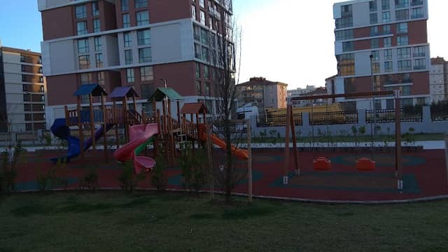 park - Image 1