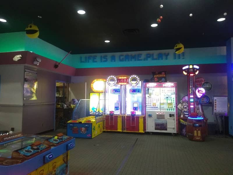 At The Pier Arcade - Image 2
