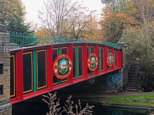 Grand Union Canal - Image 1