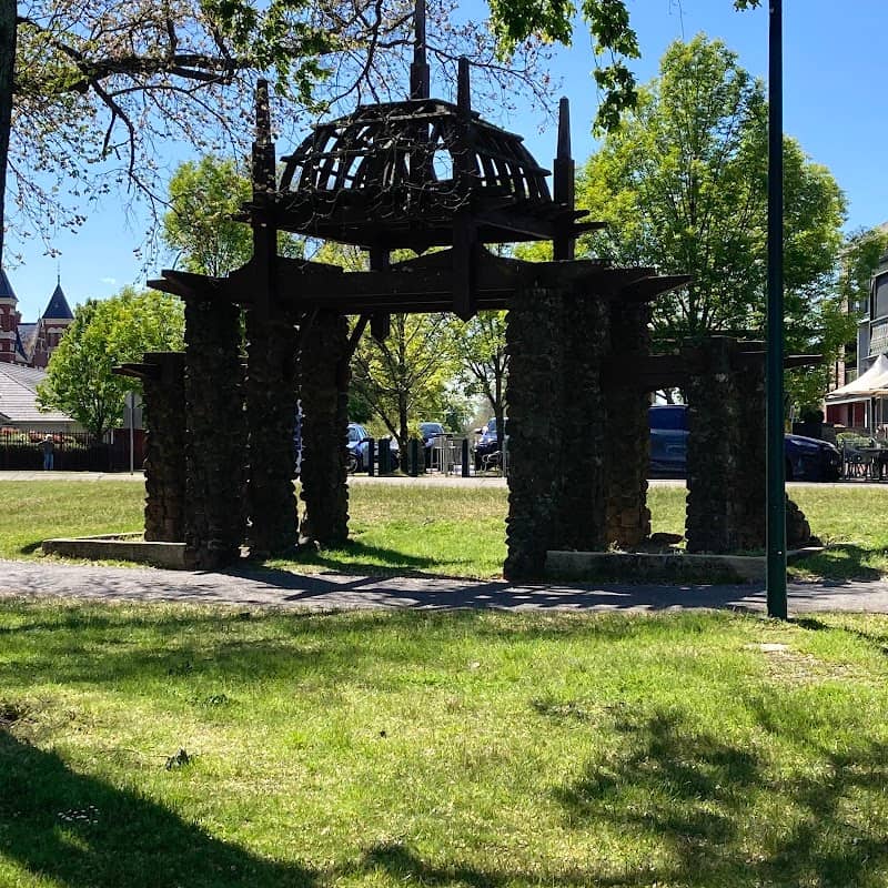 George Tonner Memorial - Image 1