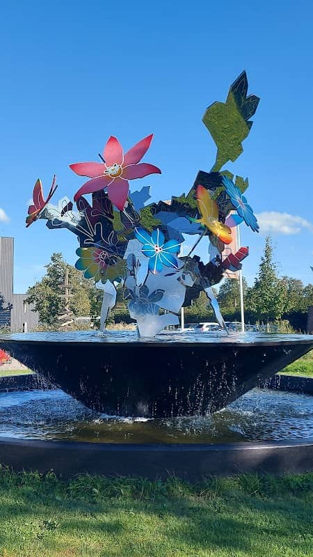 11Fountains - Onsterfelijke Bloemen - Rikka - Image 1