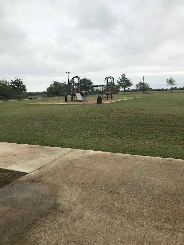 St. Hedwig City Park - Image 1