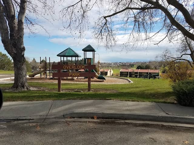Overlook Park - Image 1