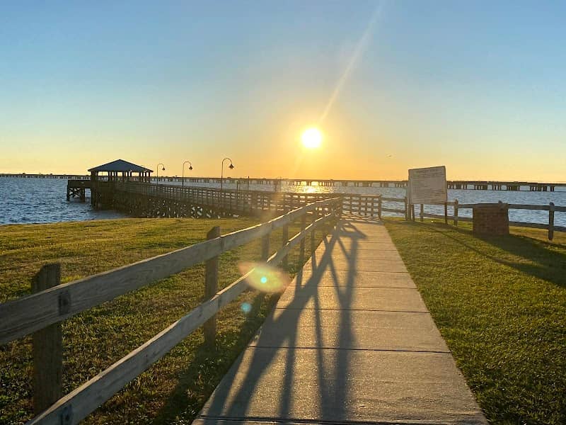 Sunset Point Park - Image 1