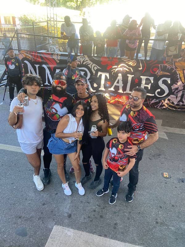 Cueva Los Bufones Carnaval Vegano - Image 1