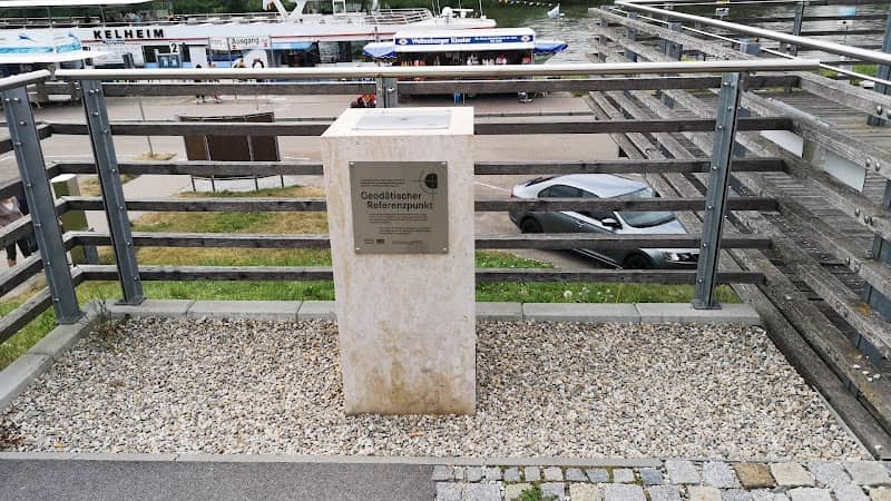 Geodätischer Referenzpunkt Kelheim - Image 1