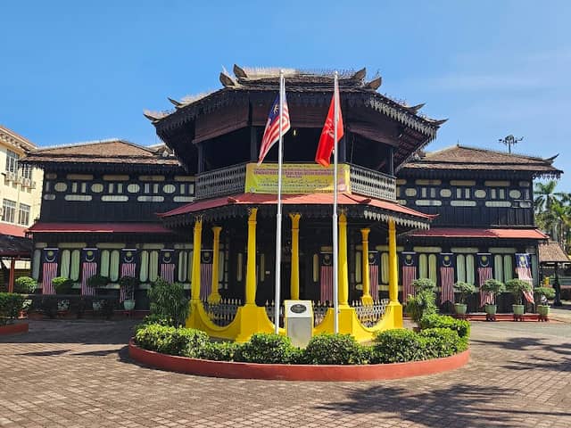 Istana Jahar - Image 1