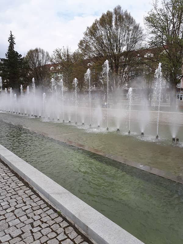 Singing Fountain - Image 1