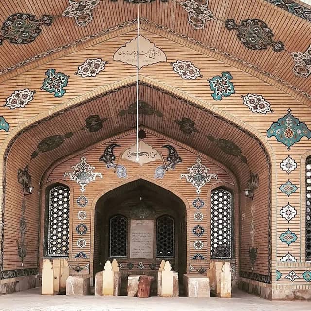 آرامگاه شیخ روزبهان فسایی - Image 1