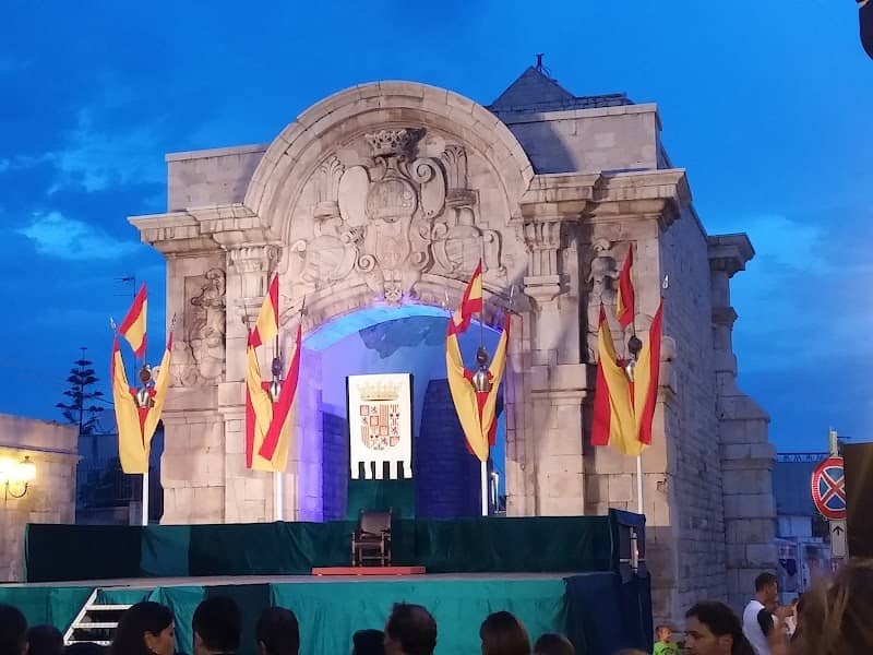 Porta Marina (monumento di Barletta) - Image 2